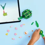 LEGO® Creator 3 in 1 Turtle with a Water Lily Flower 31377 - Image 4