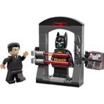 LEGO®  Constructor Super Heroes Bruce Wayne and the Batsuit 30726 - Image 2